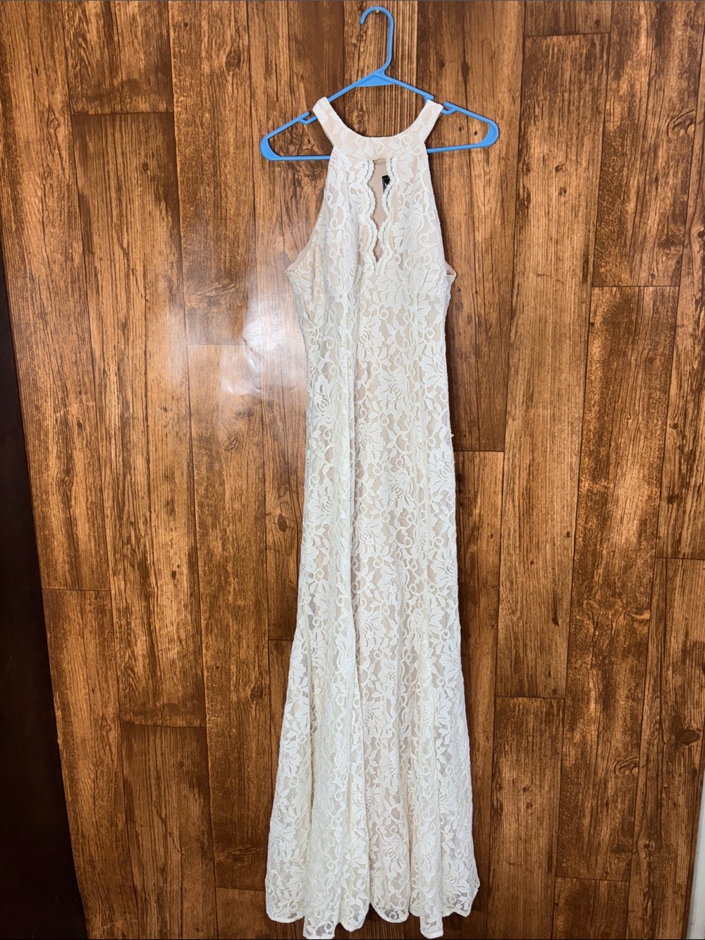 Nw Nightway Lace Maxi Dress in Cream